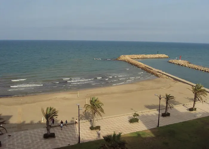Mirant El Mar דירה